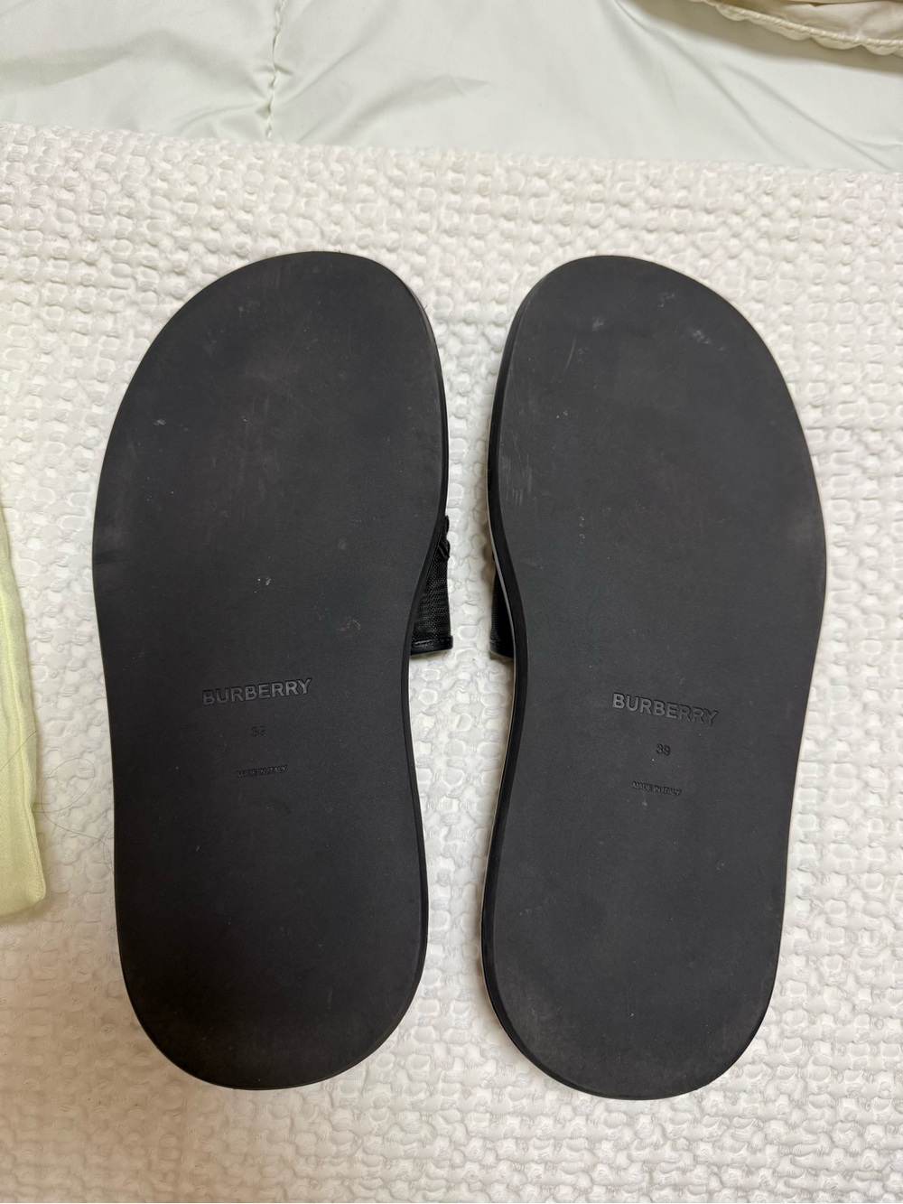 Burberry Black Slide Sandals with Embossed Logo - Picture 7 of 11